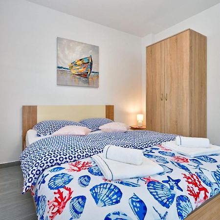 Apartman Michael / Novalja / Zrce Buitenkant foto