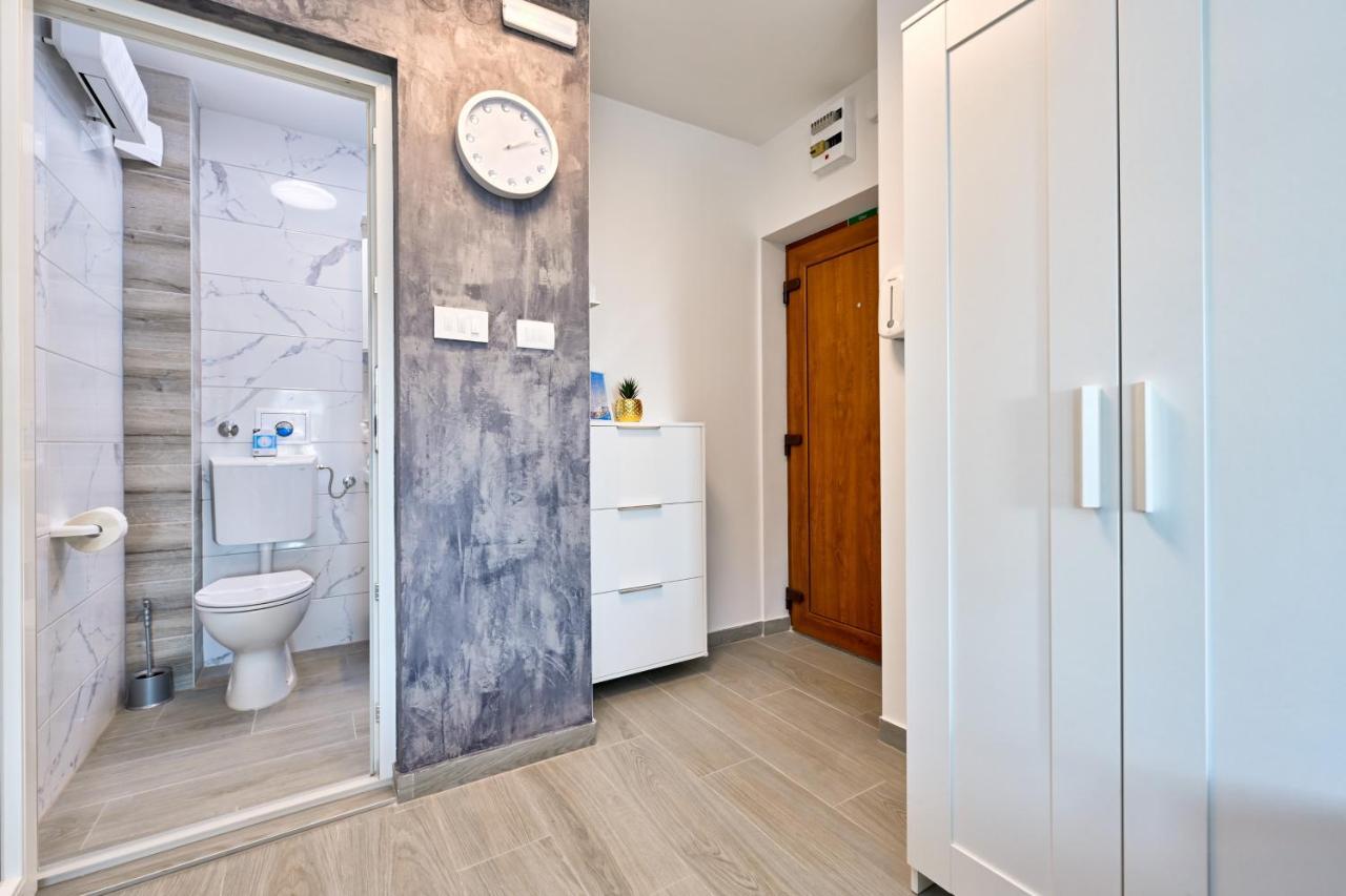 Apartman Michael / Novalja / Zrce Buitenkant foto