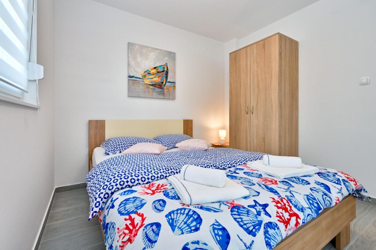 Apartman Michael / Novalja / Zrce Buitenkant foto