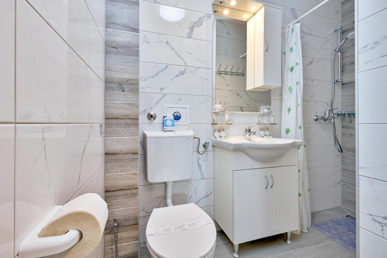 Apartman Michael / Novalja / Zrce Buitenkant foto