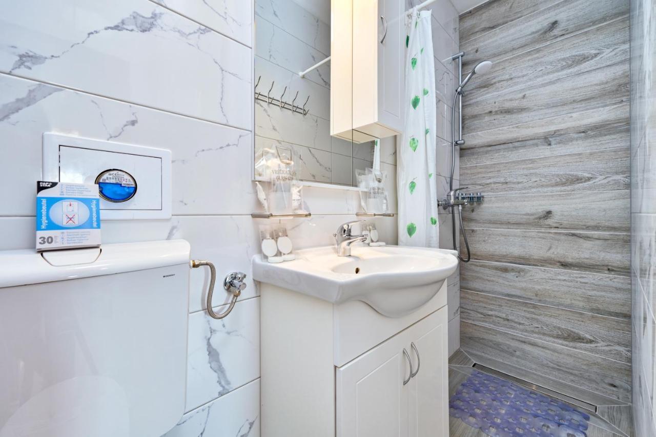 Apartman Michael / Novalja / Zrce Buitenkant foto